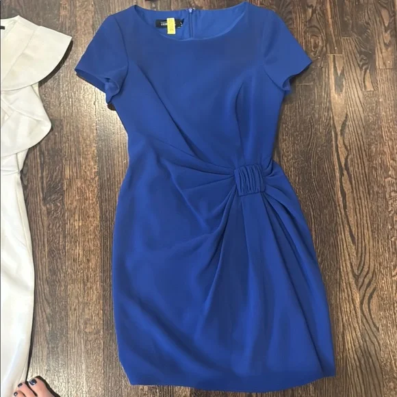 Elegant Blue and Floral Dress Collection - Picture 7 of 10